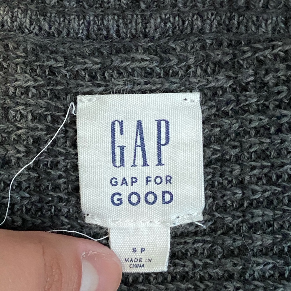 Sweater (GAP) - Picture 5 of 5